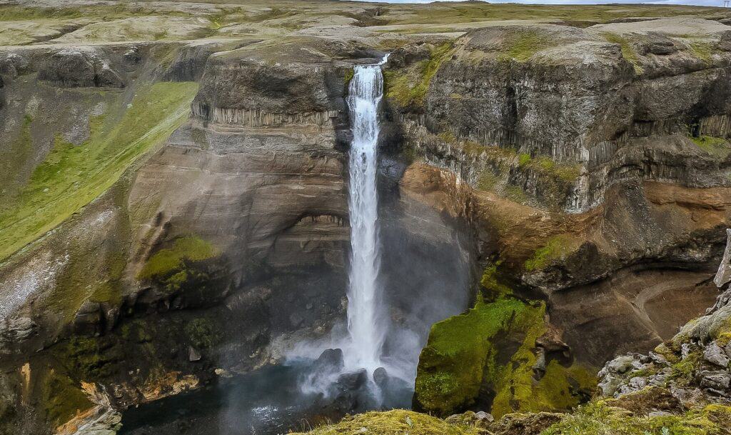 ICELAND WATERFALL