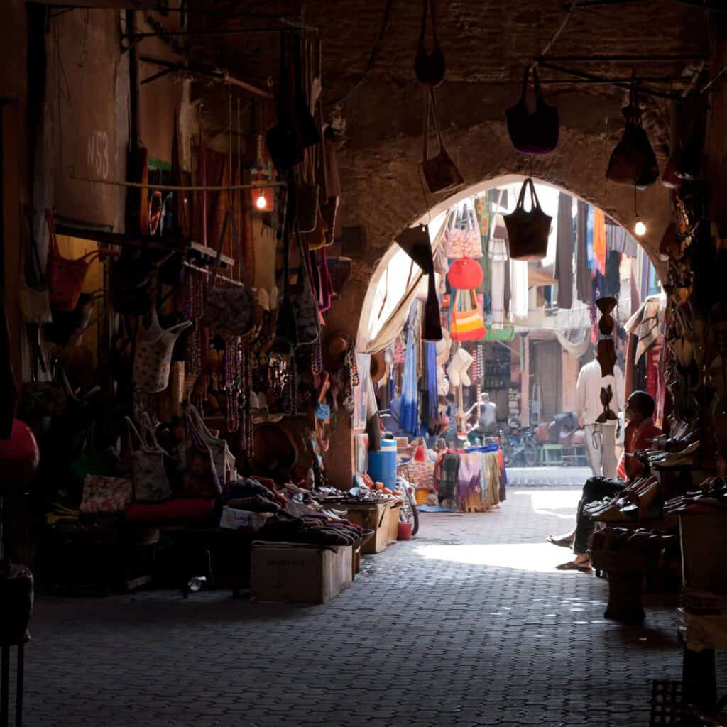 remparts inside marrakech souk